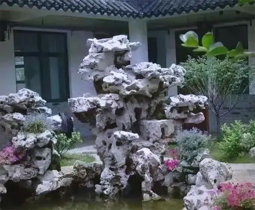 合肥家庭院假山鱼池