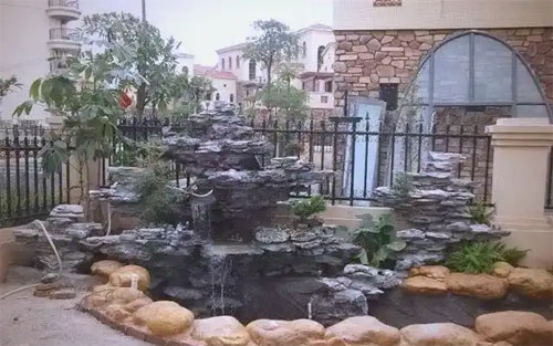 合肥家庭院假山鱼池